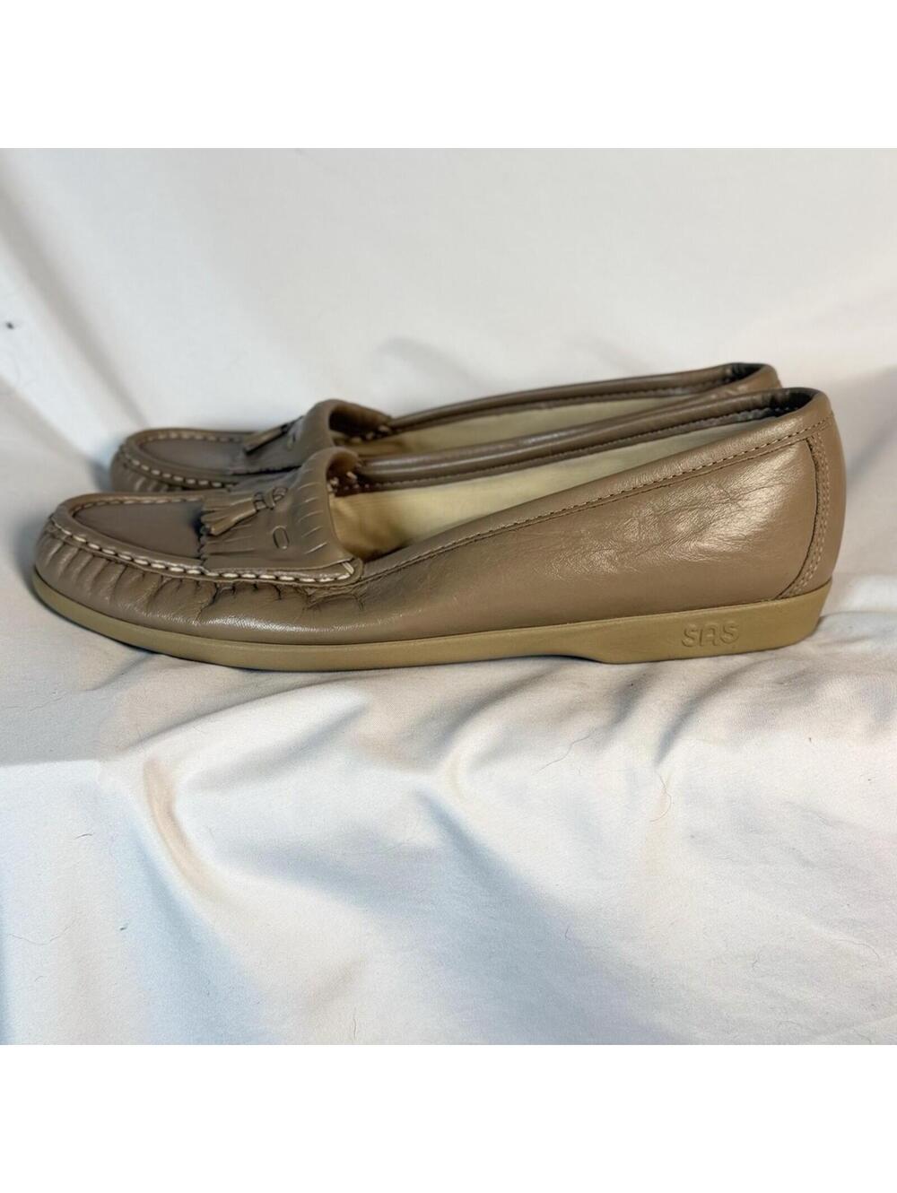 SAS Tripad Comfort Moccasin Loafer Beige Leather Kiltie Slip On USA Shoe Sz 9.5